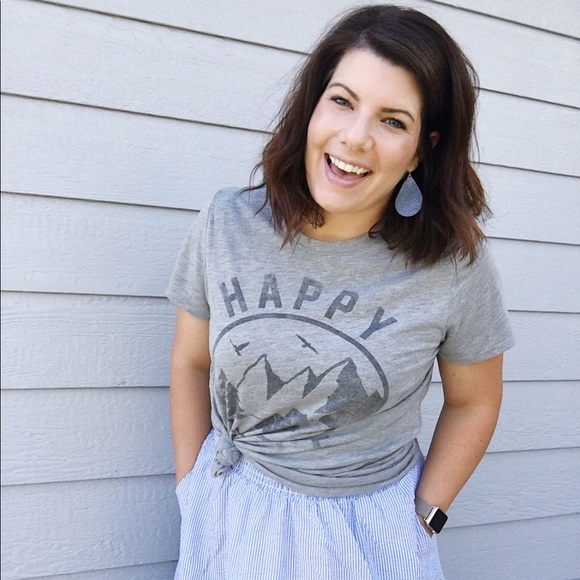 Meet your Posher, Julie - Picture 1 of 1